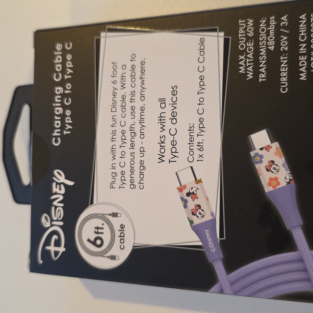 Disney Minnie Mouse Charging Cable USB-C to USB-C Phone Accessories - Picture 3 of 4